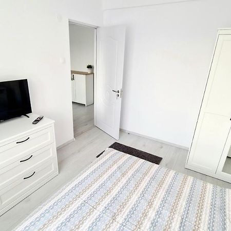 Belle Apartments - Central Pitesti Ngoại thất bức ảnh